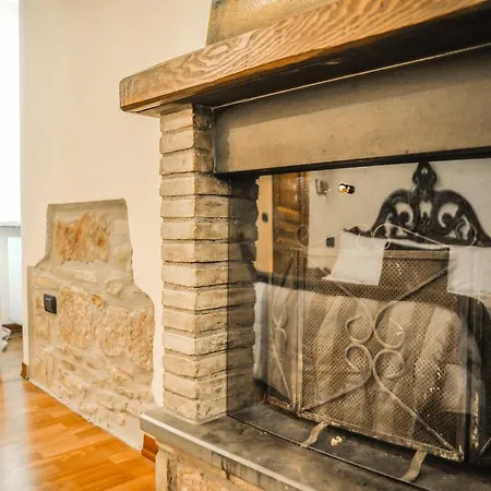 Brizi Bed & Breakfast 2*
